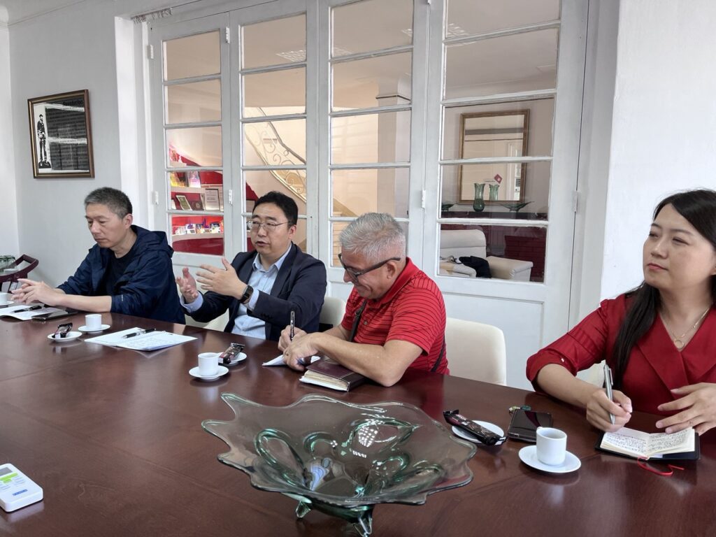 IDEAS Multimedios y el Diario del Pueblo de China fortalecen relaciones de trabajo 2 ideas multimedios diario pueblo china 4