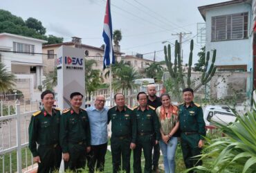 Visita delegacion vietnamita